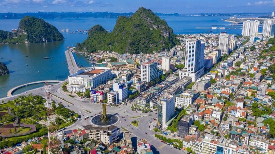 Đơn vị hành chính hai cấp: Giữ lại thành phố, thị xã là vẫn còn cấp trung gian